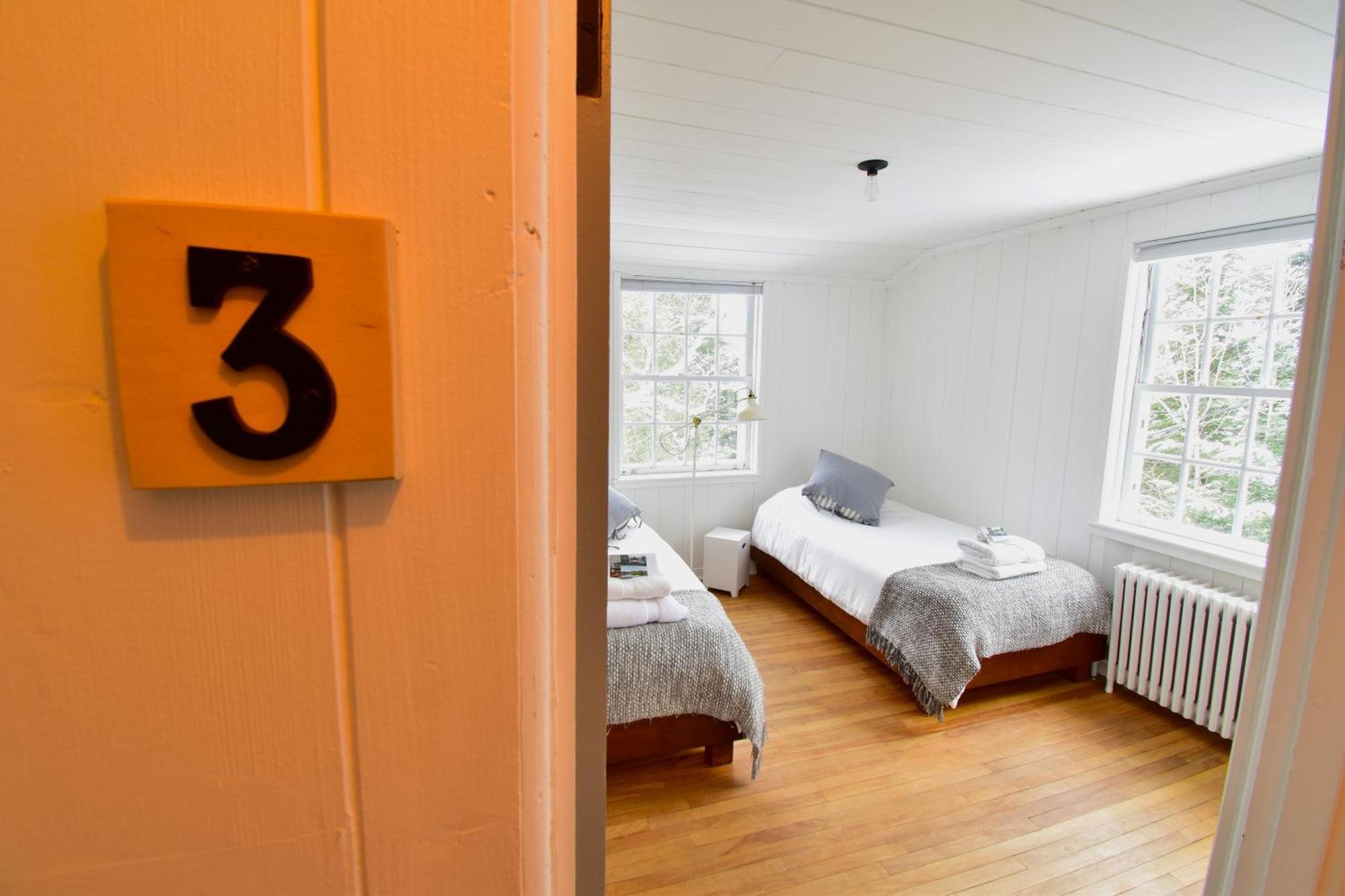 Le Partage Lodge: Destination Plein Air Et Sociale Val-Morin Exterior photo