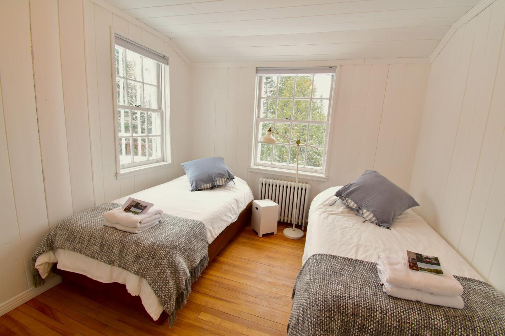 Le Partage Lodge: Destination Plein Air Et Sociale Val-Morin Exterior photo