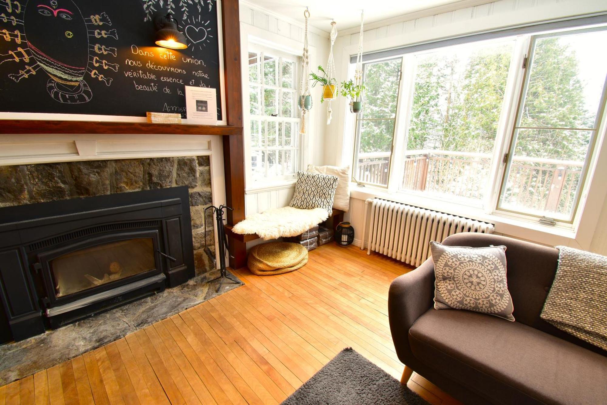 Le Partage Lodge: Destination Plein Air Et Sociale Val-Morin Exterior photo